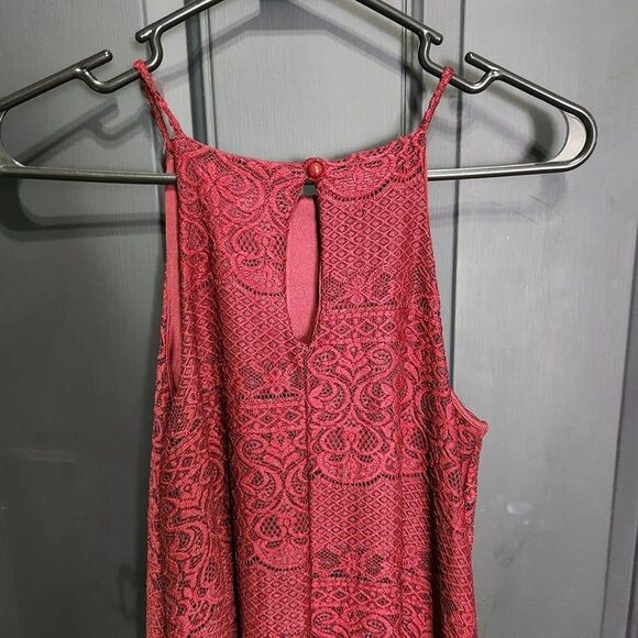 Wild Daisy maroon lacy junior mini dress - Picture 2 of 7